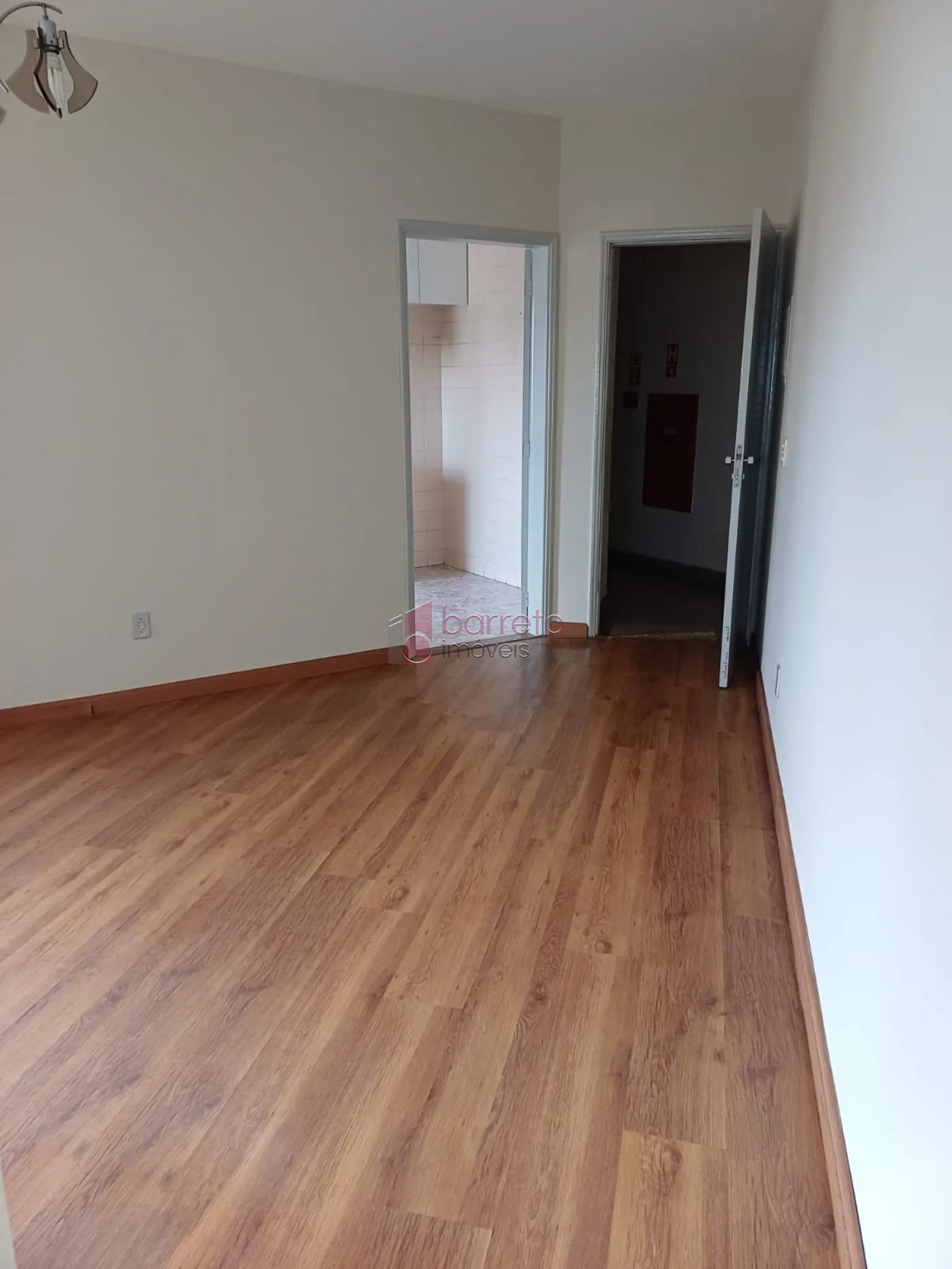 APARTAMENTO À VENDA NO CONDOMÍNIO EDIFÍCIO VILA ARENS EM JUNDIAÍ/SP