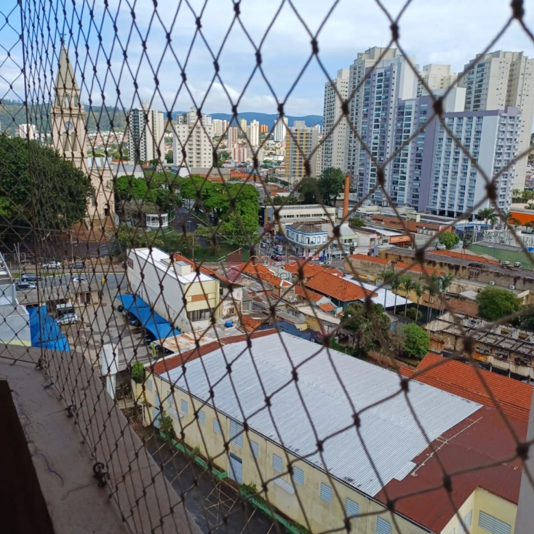 APARTAMENTO À VENDA NO CONDOMÍNIO EDIFÍCIO VILA ARENS EM JUNDIAÍ/SP