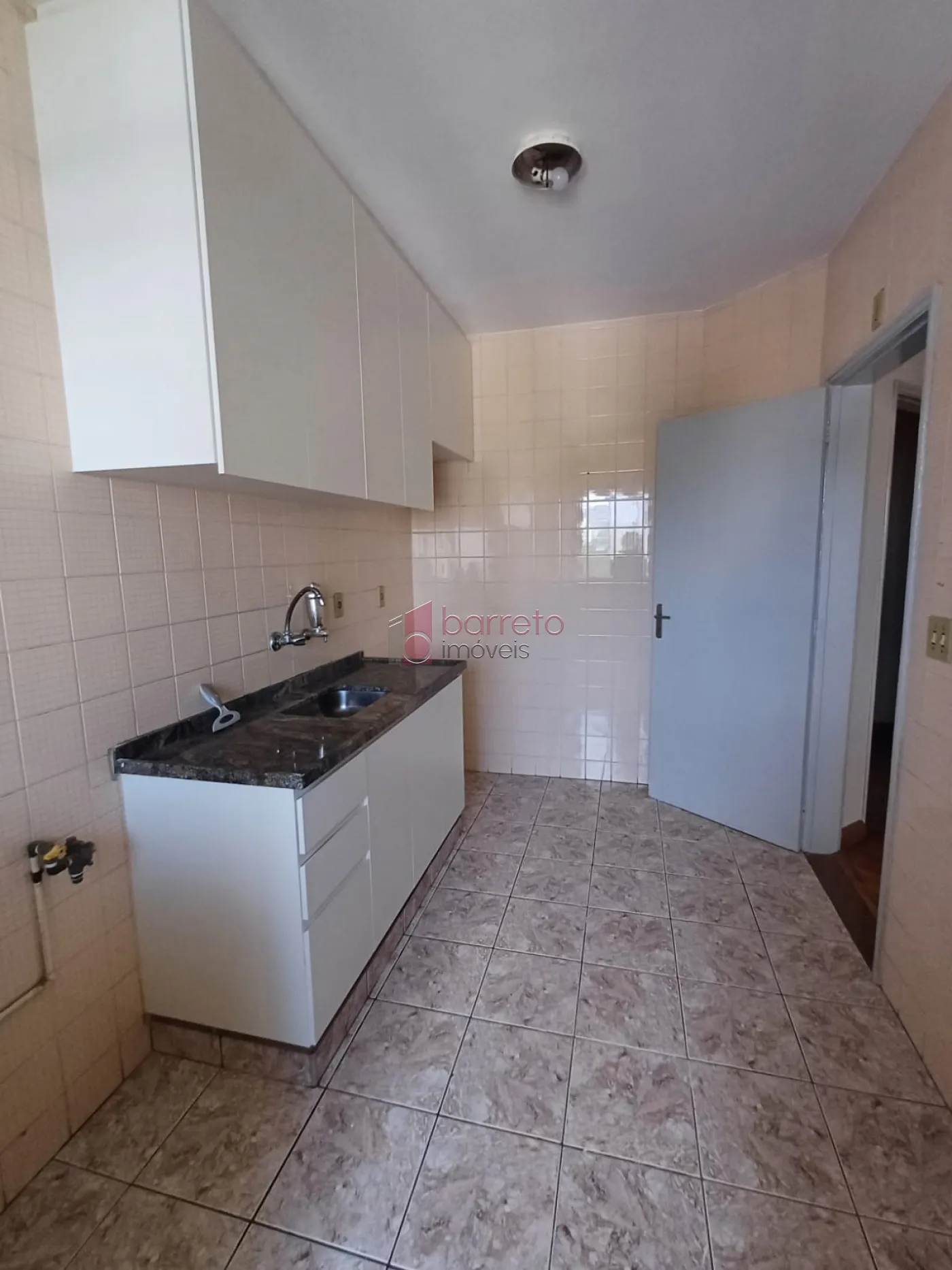 APARTAMENTO À VENDA NO CONDOMÍNIO EDIFÍCIO VILA ARENS EM JUNDIAÍ/SP