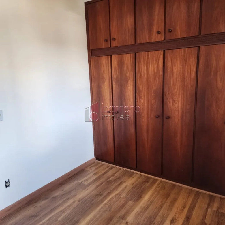 APARTAMENTO À VENDA NO CONDOMÍNIO EDIFÍCIO VILA ARENS EM JUNDIAÍ/SP