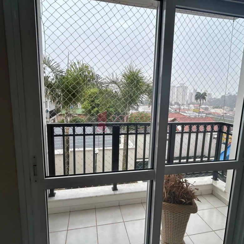 APARTAMENTO À VENDA NO EDIFÍCIO VILA BELA EM JUNDIAÍ/SP