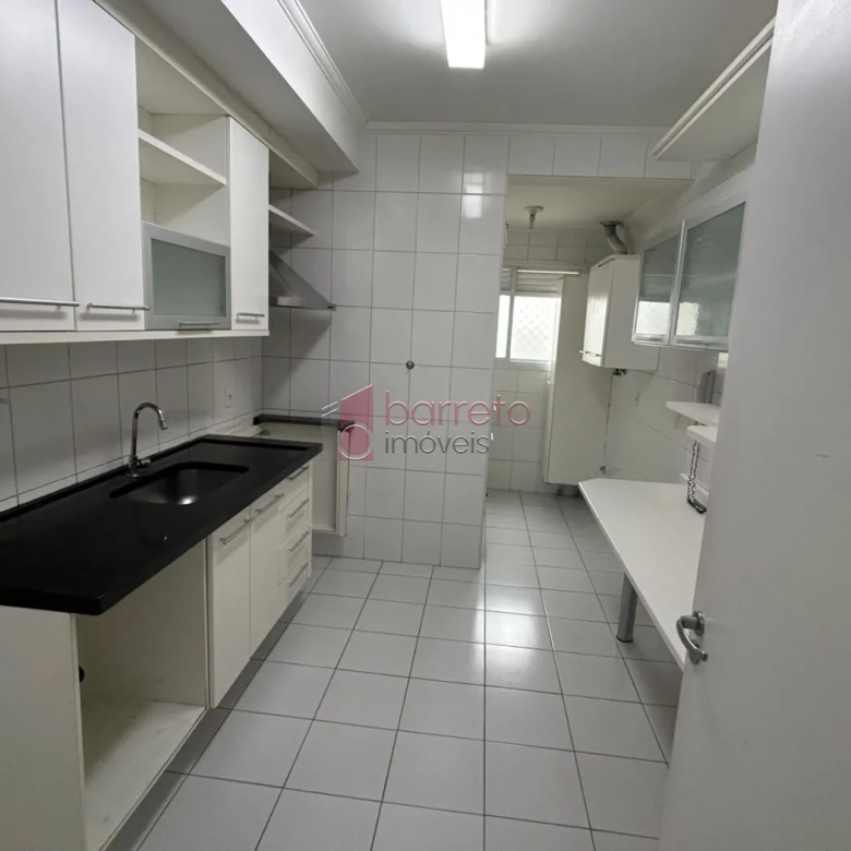 APARTAMENTO À VENDA NO EDIFÍCIO VILA BELA EM JUNDIAÍ/SP
