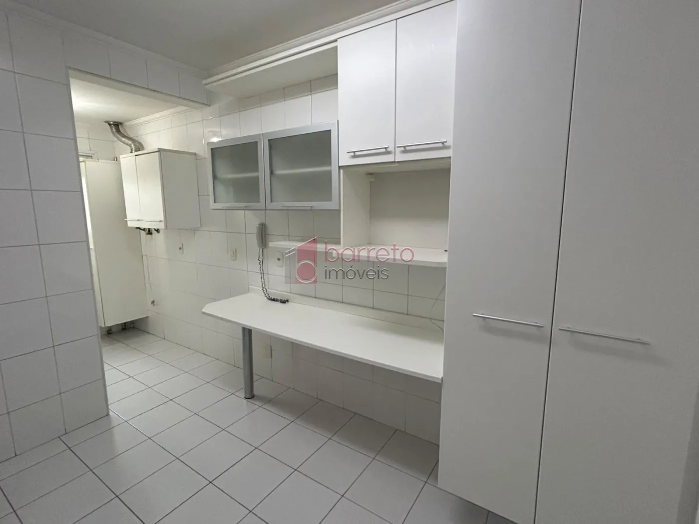 APARTAMENTO À VENDA NO EDIFÍCIO VILA BELA EM JUNDIAÍ/SP