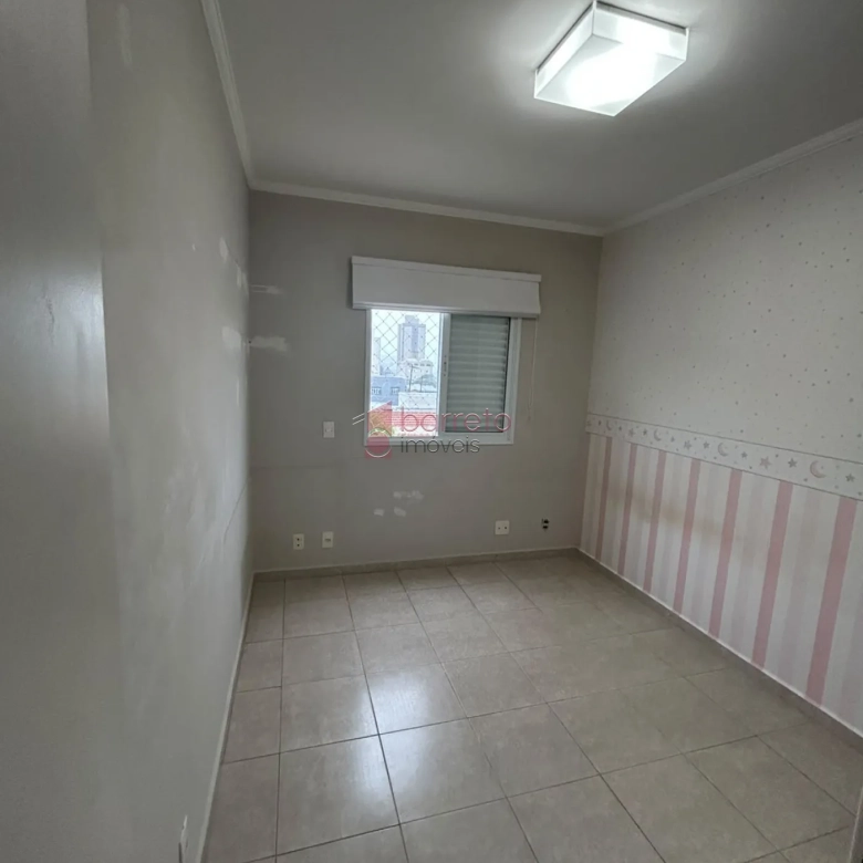 APARTAMENTO À VENDA NO EDIFÍCIO VILA BELA EM JUNDIAÍ/SP