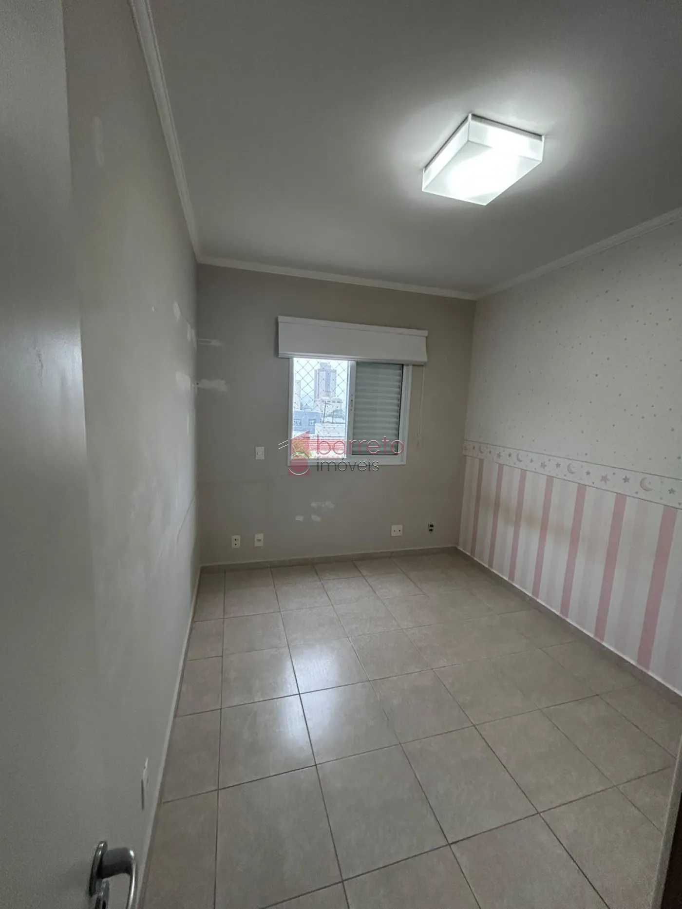 APARTAMENTO À VENDA NO EDIFÍCIO VILA BELA EM JUNDIAÍ/SP