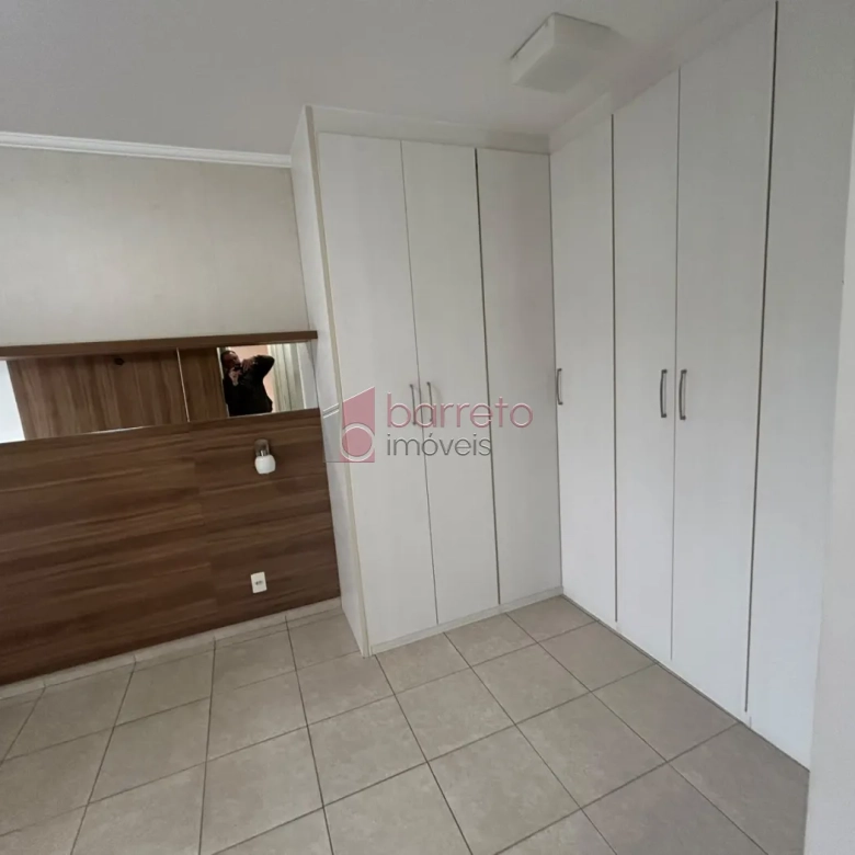 APARTAMENTO À VENDA NO EDIFÍCIO VILA BELA EM JUNDIAÍ/SP