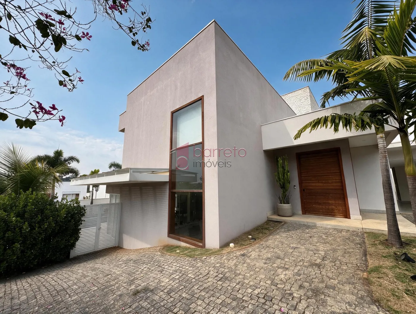 CASA COM 04 SUÍTES À VENDA NO CONDOMÍNIO RESERVA DA SERRA – JUNDIAÍ/SP