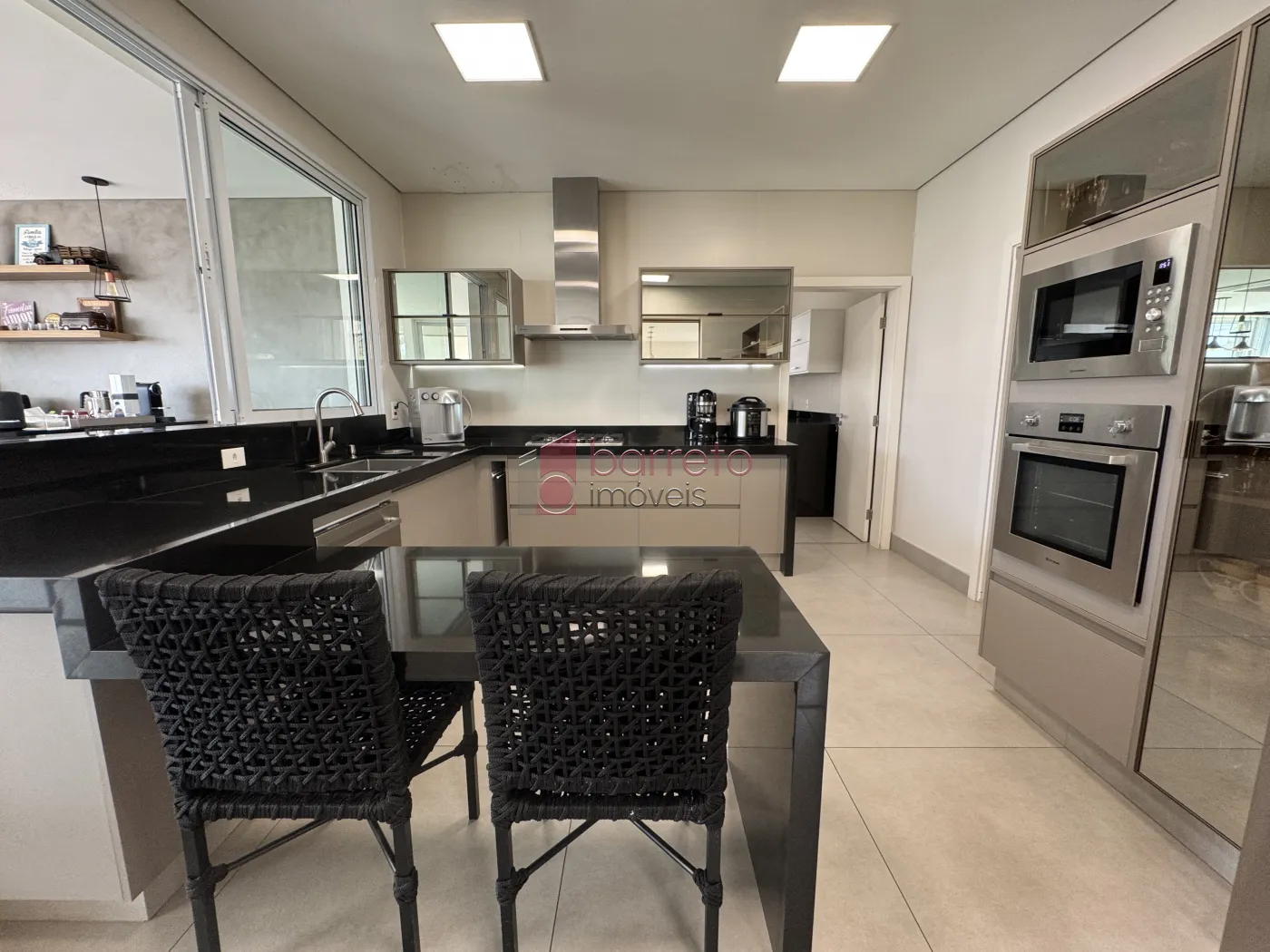 CASA COM 04 SUÍTES À VENDA NO CONDOMÍNIO RESERVA DA SERRA – JUNDIAÍ/SP