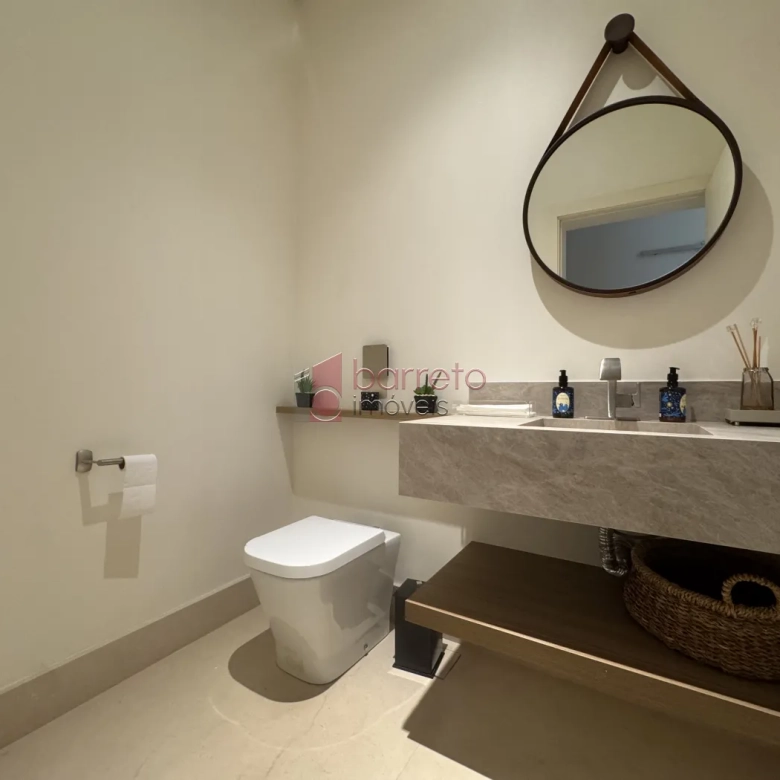CASA COM 04 SUÍTES À VENDA NO CONDOMÍNIO RESERVA DA SERRA – JUNDIAÍ/SP