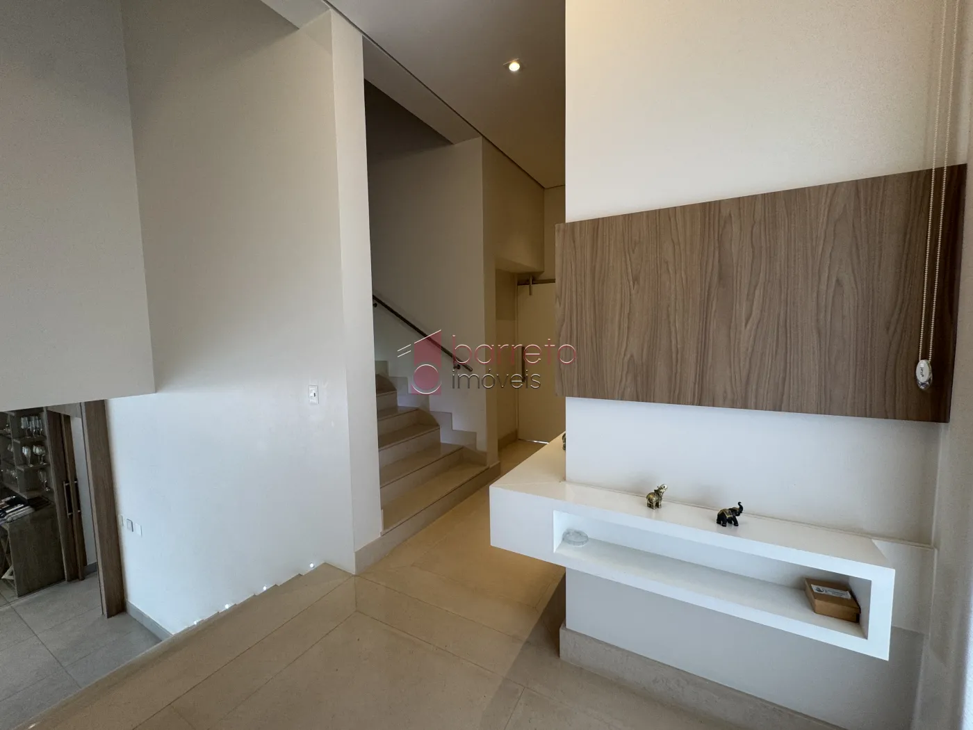 CASA COM 04 SUÍTES À VENDA NO CONDOMÍNIO RESERVA DA SERRA – JUNDIAÍ/SP