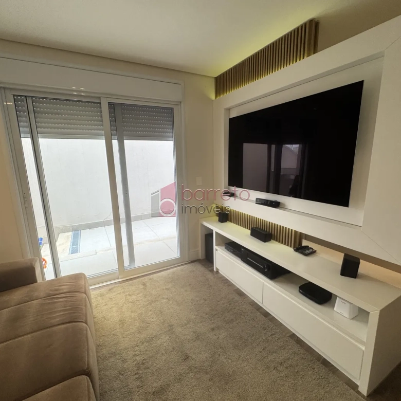 CASA COM 04 SUÍTES À VENDA NO CONDOMÍNIO RESERVA DA SERRA – JUNDIAÍ/SP
