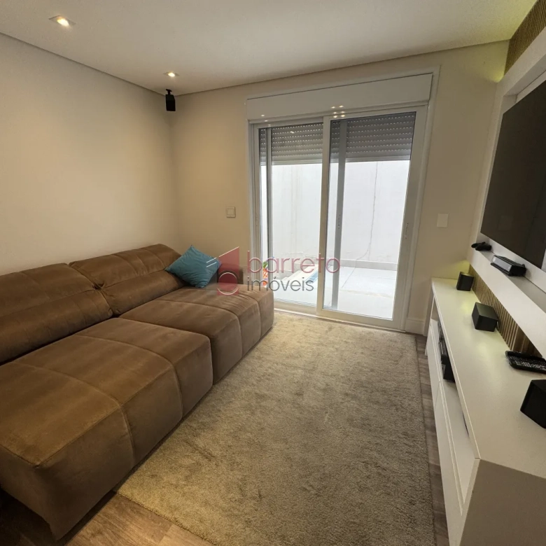 CASA COM 04 SUÍTES À VENDA NO CONDOMÍNIO RESERVA DA SERRA – JUNDIAÍ/SP