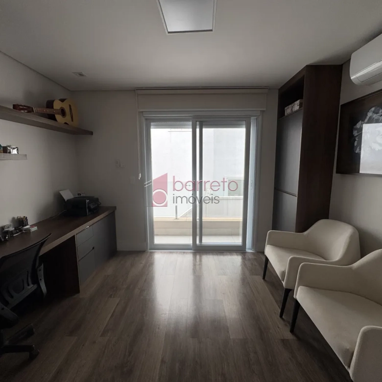 CASA COM 04 SUÍTES À VENDA NO CONDOMÍNIO RESERVA DA SERRA – JUNDIAÍ/SP