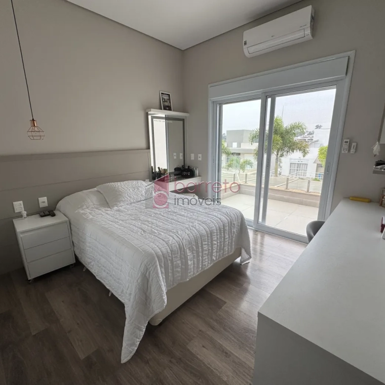 CASA COM 04 SUÍTES À VENDA NO CONDOMÍNIO RESERVA DA SERRA – JUNDIAÍ/SP