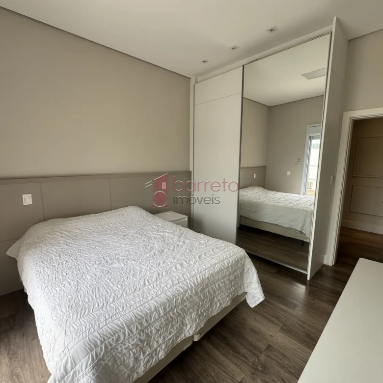 CASA COM 04 SUÍTES À VENDA NO CONDOMÍNIO RESERVA DA SERRA – JUNDIAÍ/SP