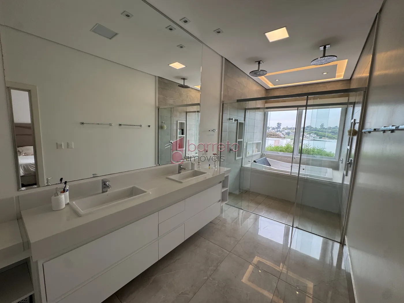 CASA COM 04 SUÍTES À VENDA NO CONDOMÍNIO RESERVA DA SERRA – JUNDIAÍ/SP