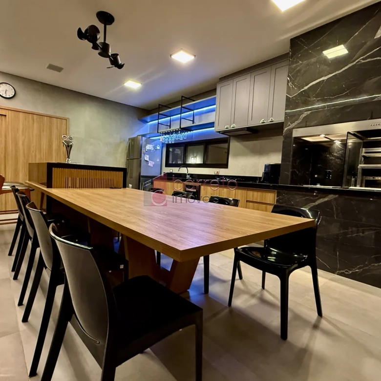 CASA TÉRREA À VENDA NO CONDOMÍNIO RESERVA MARAJOARA ? JUNDIAÍ/SP