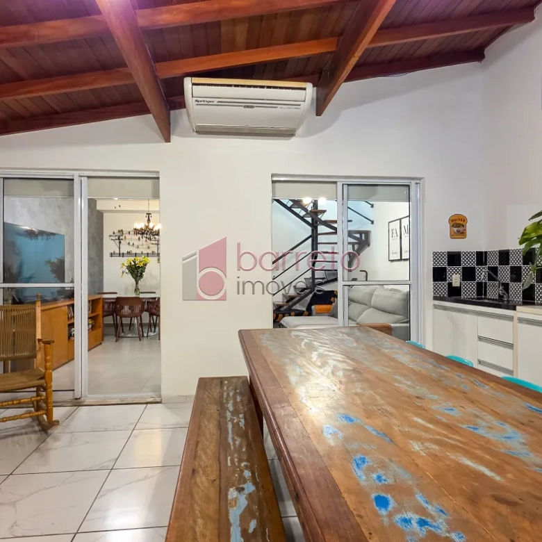 CASA À VENDA NO CONDOMÍNIO VINTAGE – JUNDIAÍ/SP
