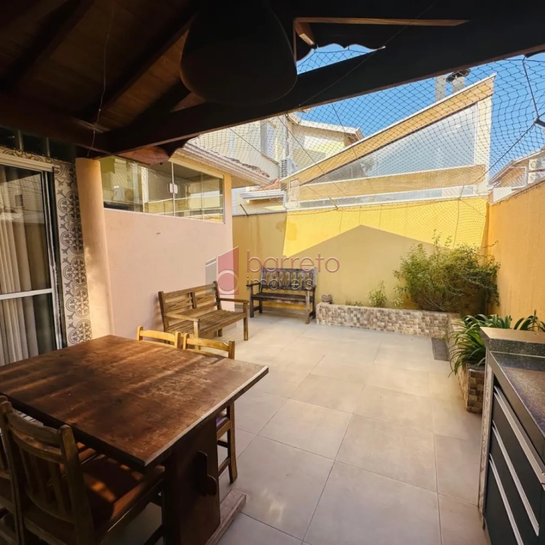 CASA À VENDA NO CONDOMÍNIO GARDEN RESORT EM JUNDIAÍ/SP