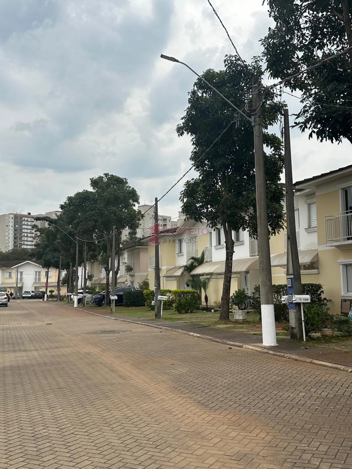 CASA À VENDA NO CONDOMÍNIO GARDEN RESORT EM JUNDIAÍ/SP