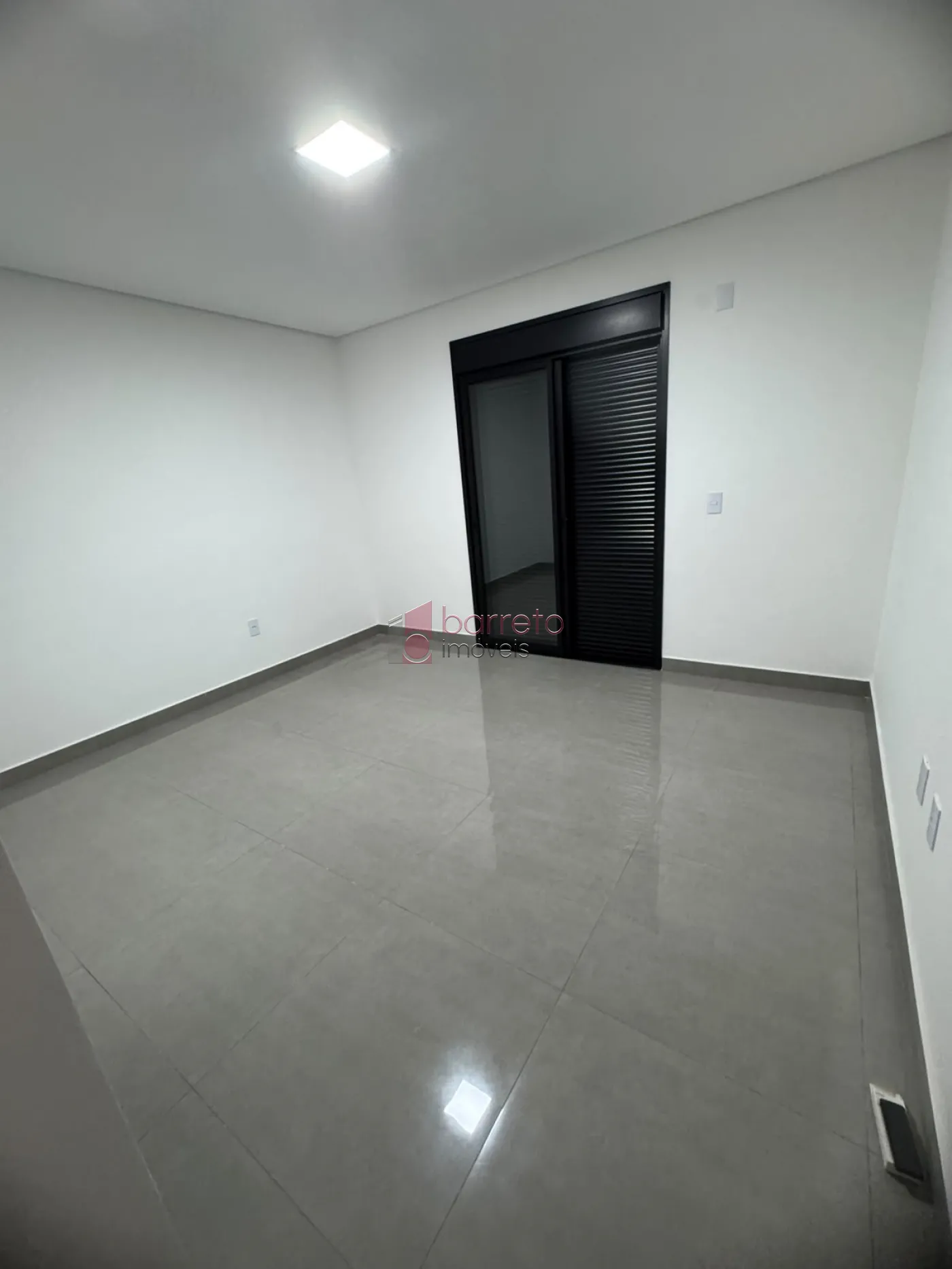 CASA SOBRADO COM 03 SUÍTES À VENDA NO CONDOMÍNIO RESERVA DA MATA – JUNDIAÍ/SP