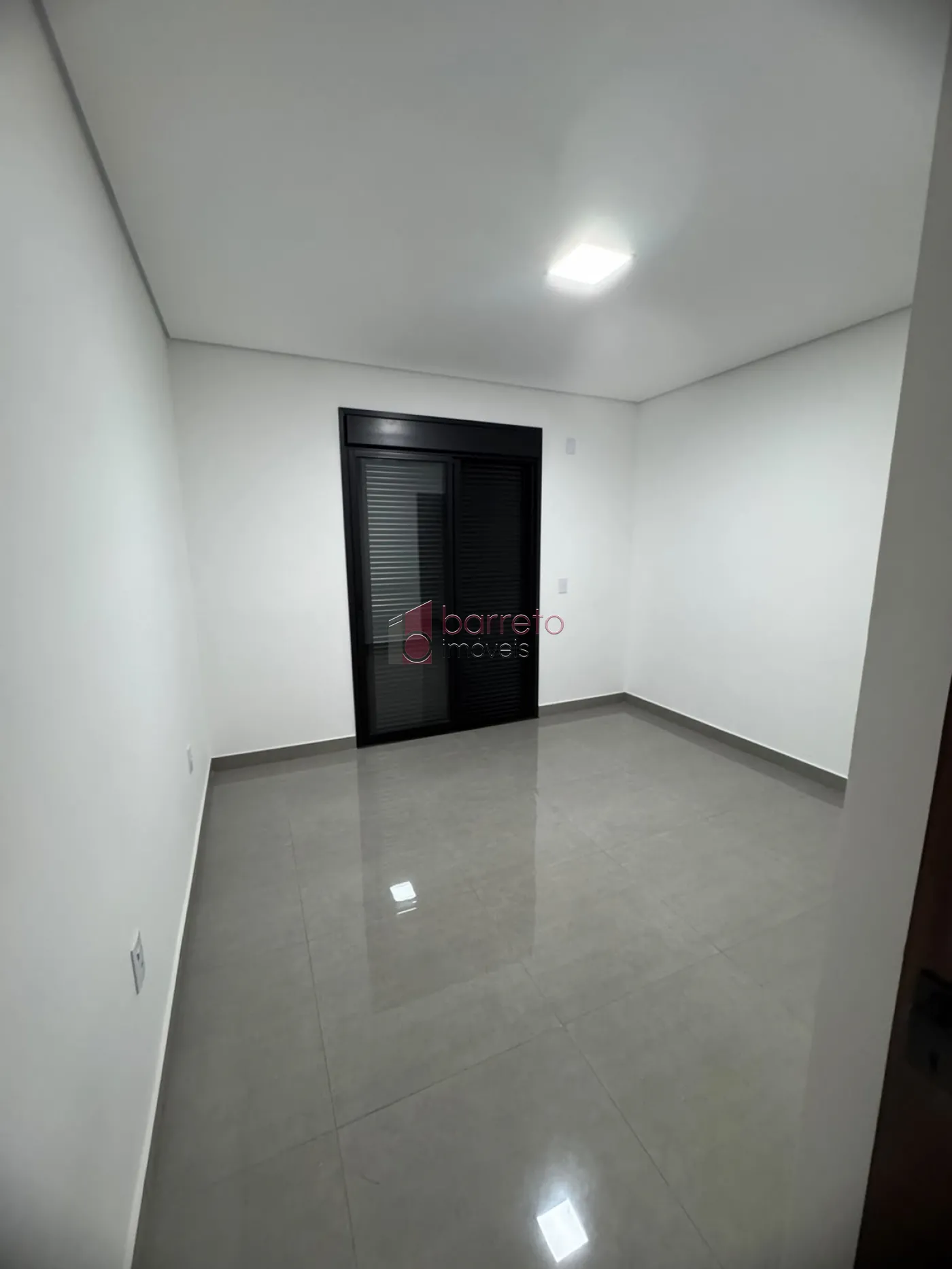 CASA SOBRADO COM 03 SUÍTES À VENDA NO CONDOMÍNIO RESERVA DA MATA – JUNDIAÍ/SP