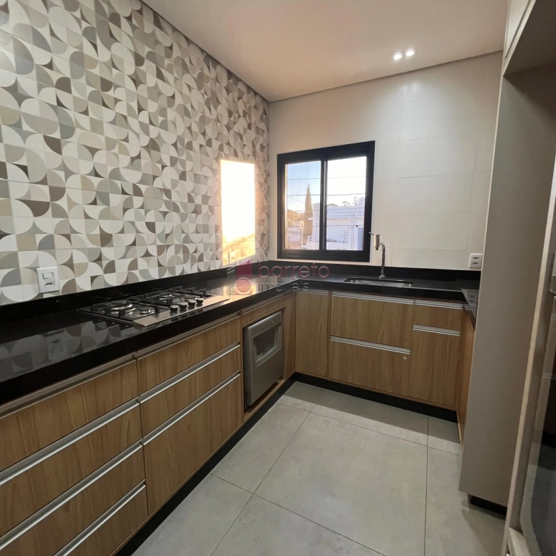 CASA SOBRADO COM 03 QUARTOS À VENDA NO CONDOMÍNIO RESERVA DA MATA – CORRUPIRA – JUNDIAÍ/SP