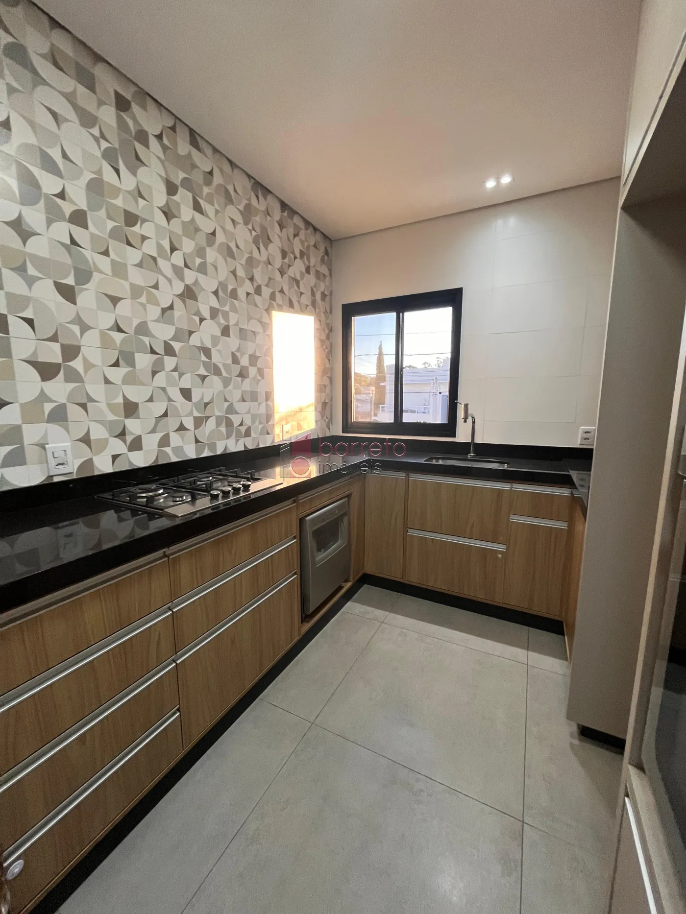 CASA SOBRADO COM 03 QUARTOS À VENDA NO CONDOMÍNIO RESERVA DA MATA – CORRUPIRA – JUNDIAÍ/SP