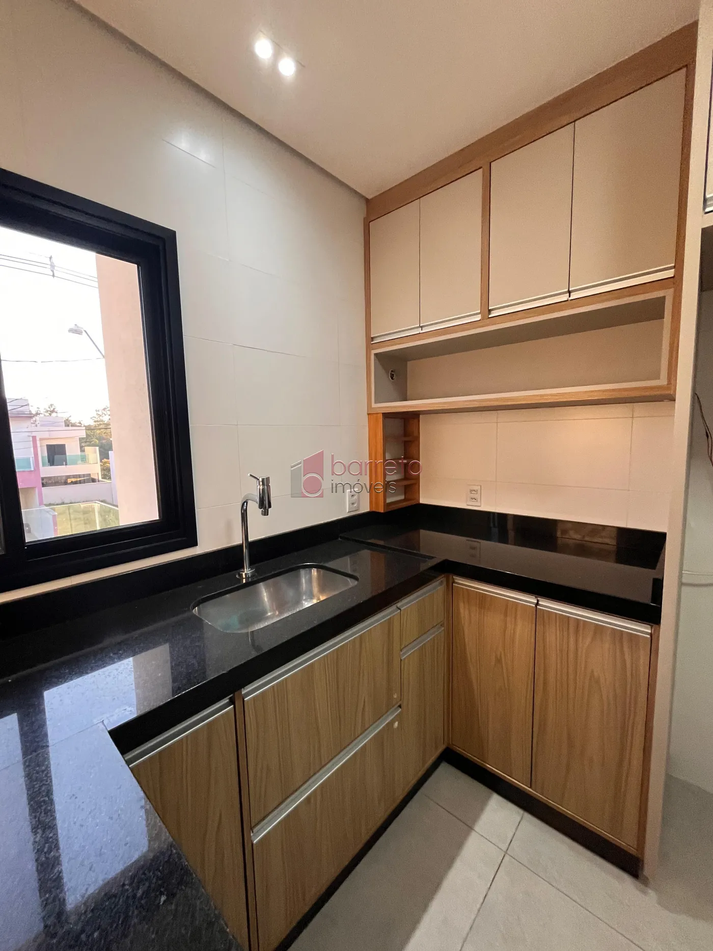 CASA SOBRADO COM 03 QUARTOS À VENDA NO CONDOMÍNIO RESERVA DA MATA – CORRUPIRA – JUNDIAÍ/SP