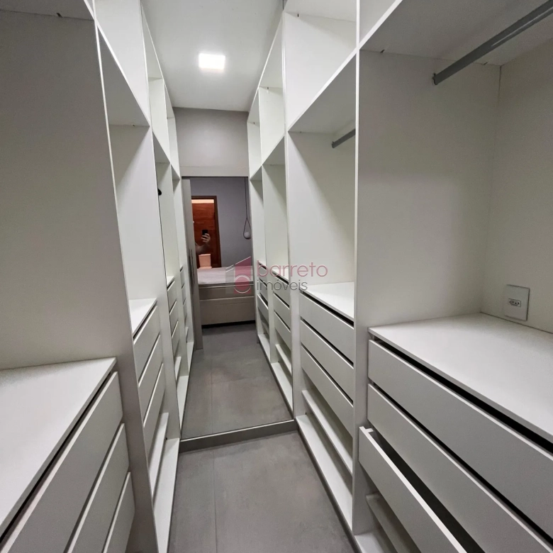 CASA SOBRADO COM 03 QUARTOS À VENDA NO CONDOMÍNIO RESERVA DA MATA – CORRUPIRA – JUNDIAÍ/SP