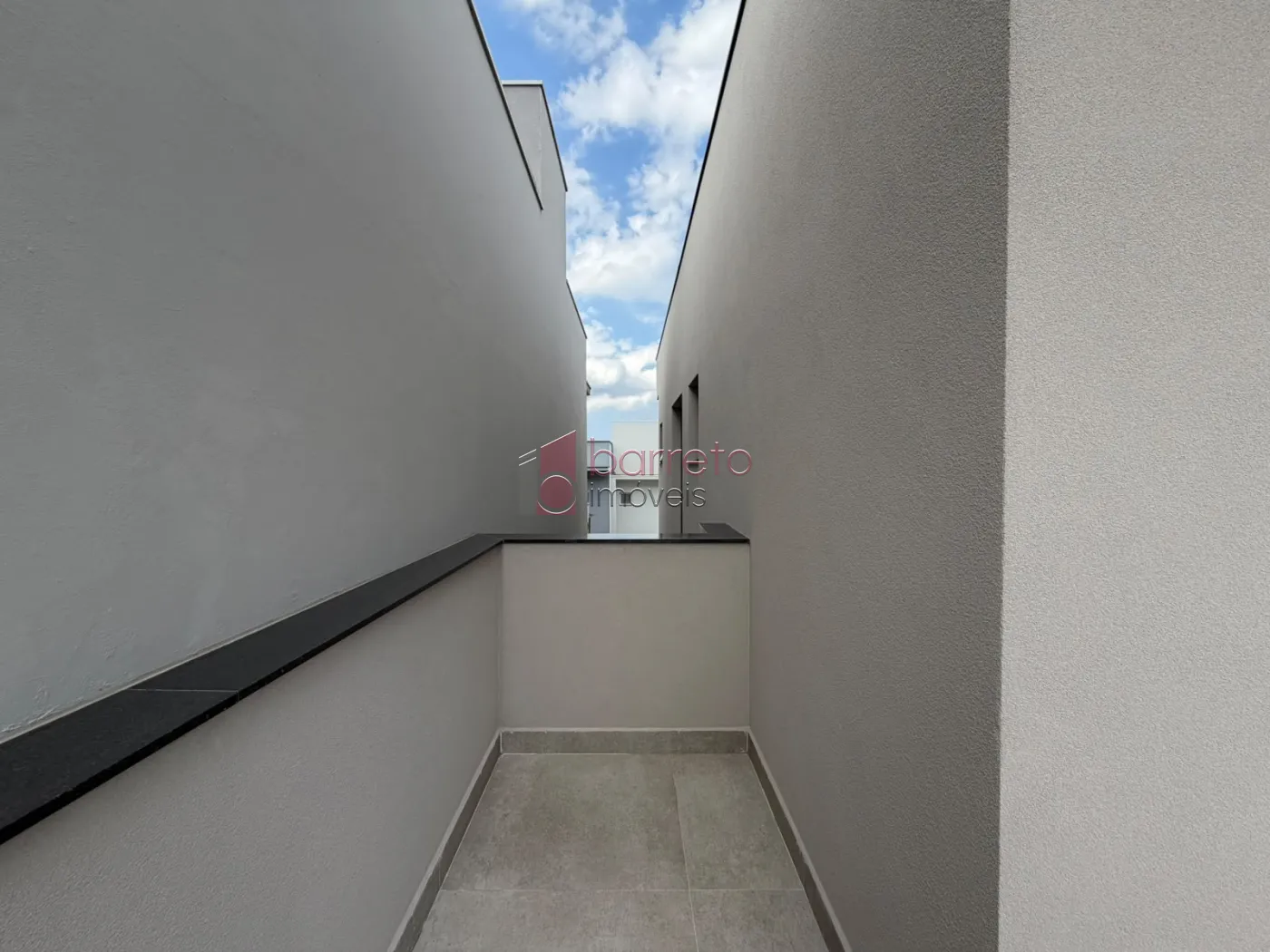 CASA SOBRADO COM 03 QUARTOS À VENDA NO CONDOMÍNIO RESERVA DA MATA – CORRUPIRA – JUNDIAÍ/SP