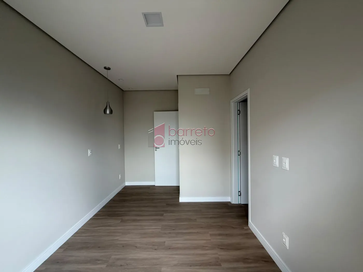 CASA SOBRADO COM 03 QUARTOS À VENDA NO CONDOMÍNIO RESERVA DA MATA – CORRUPIRA – JUNDIAÍ/SP