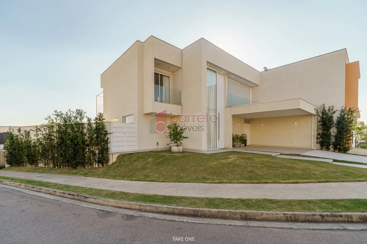 CASA A VENDA NO CONDOMÍNIO RESERVA ERMIDA II – JUNDIAÍ-SP