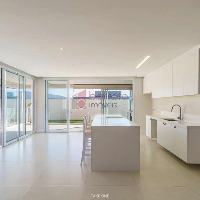 CASA A VENDA NO CONDOMÍNIO RESERVA ERMIDA II – JUNDIAÍ-SP