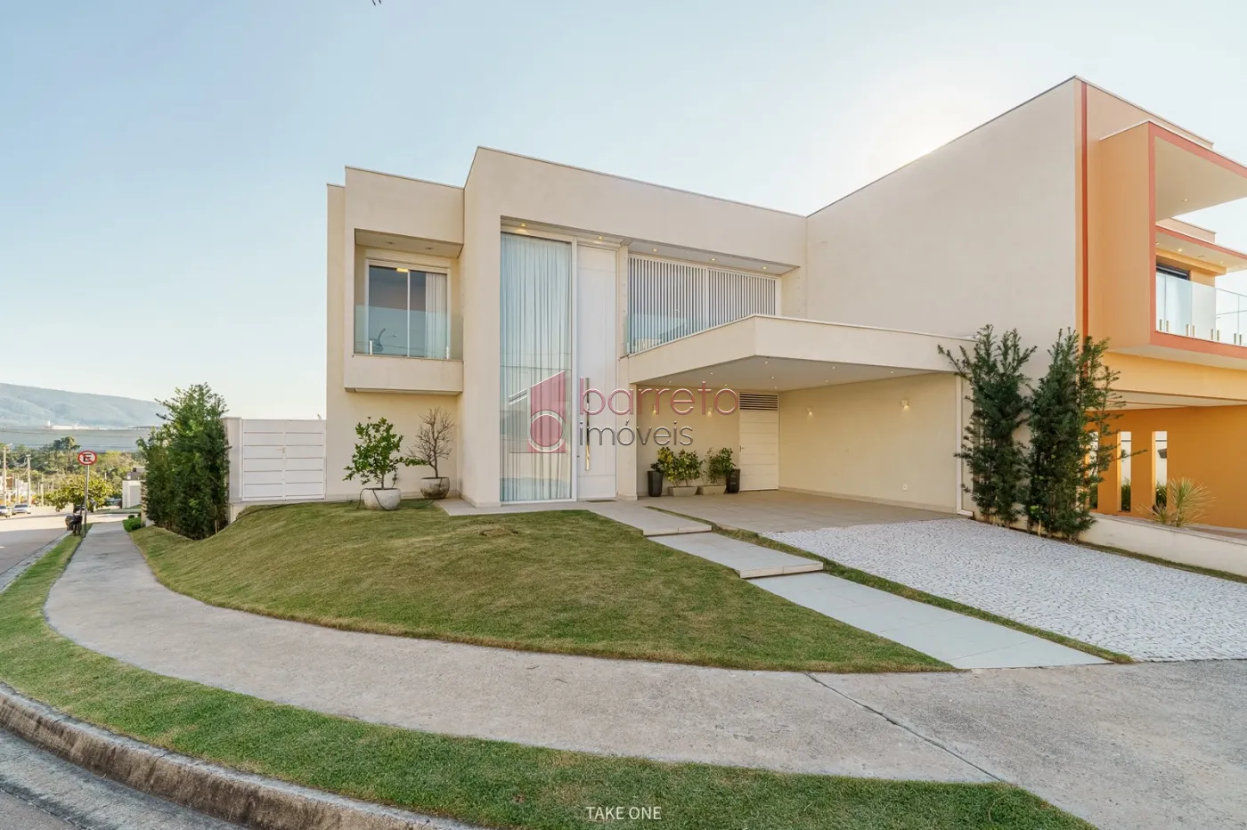 CASA A VENDA NO CONDOMÍNIO RESERVA ERMIDA II – JUNDIAÍ-SP