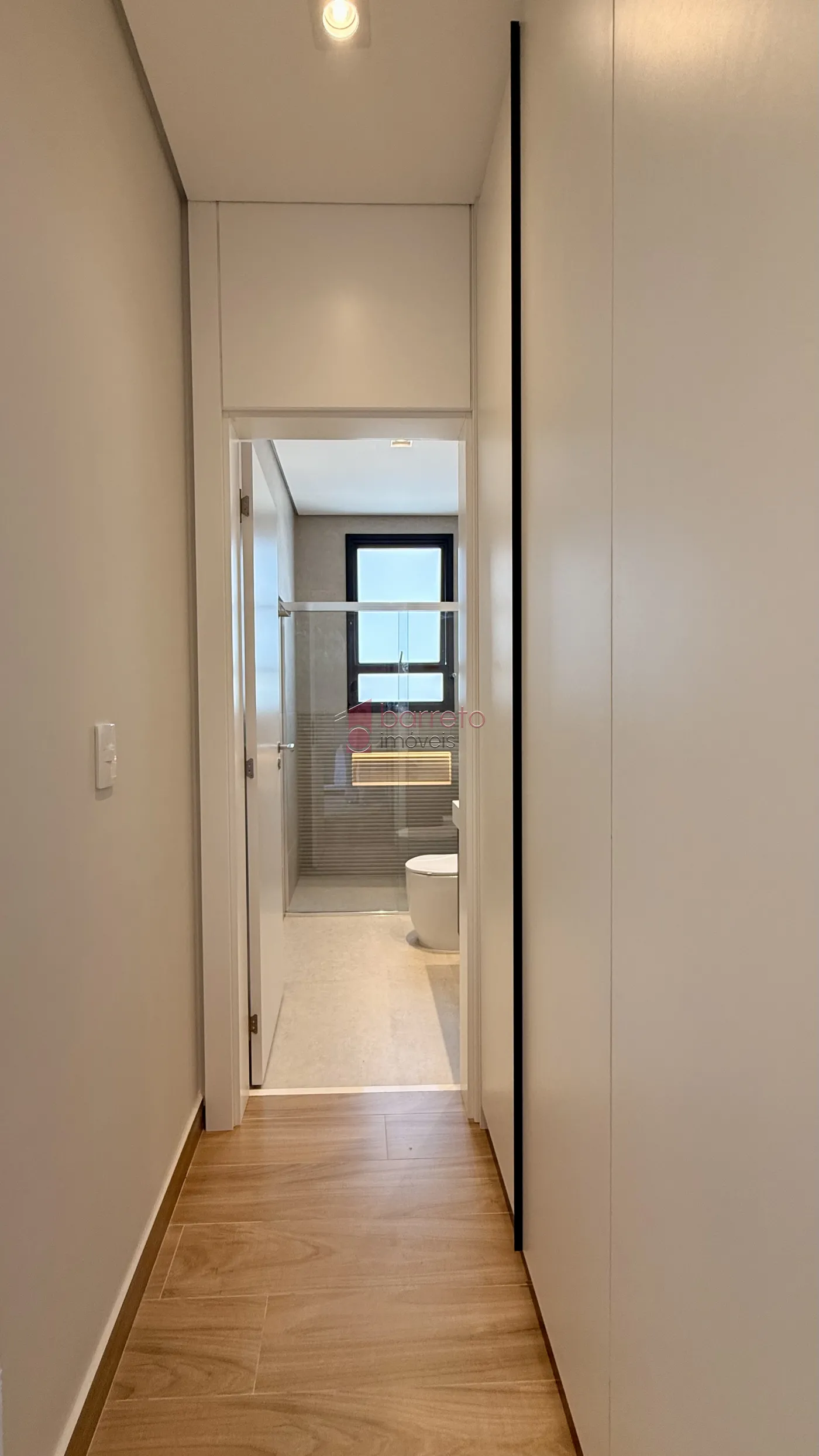 CASA MOBILIADA COM 03 SUÍTES À VENDA NO RESIDENCIAL LAGO AZUL – RECANTO QUARTO CENTENÁRIO – JUNDIAÍ/SP
