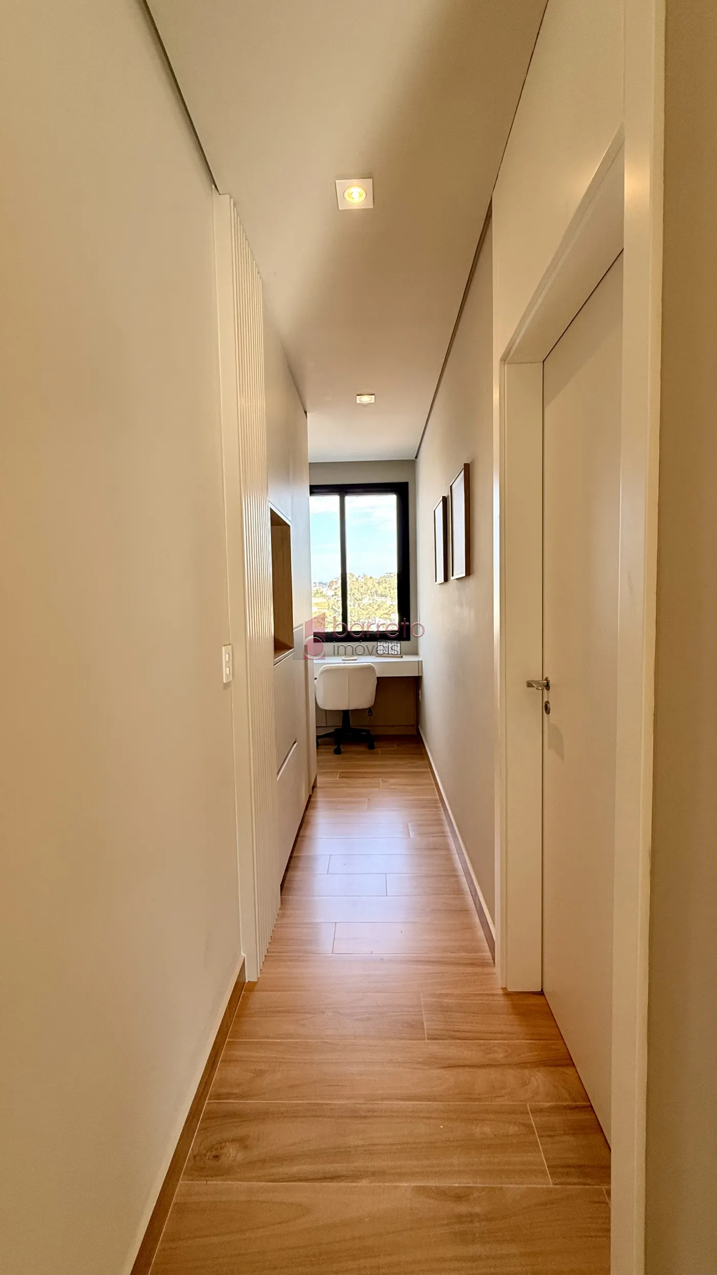 CASA MOBILIADA COM 03 SUÍTES À VENDA NO RESIDENCIAL LAGO AZUL – RECANTO QUARTO CENTENÁRIO – JUNDIAÍ/SP