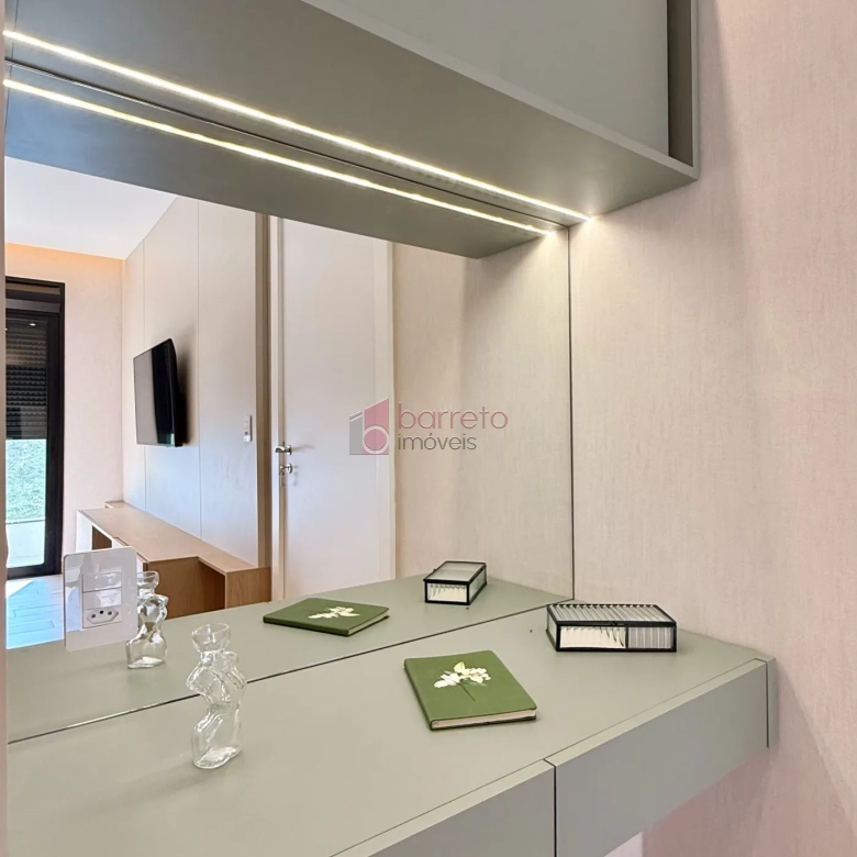 CASA MOBILIADA COM 03 SUÍTES À VENDA NO RESIDENCIAL LAGO AZUL – RECANTO QUARTO CENTENÁRIO – JUNDIAÍ/SP
