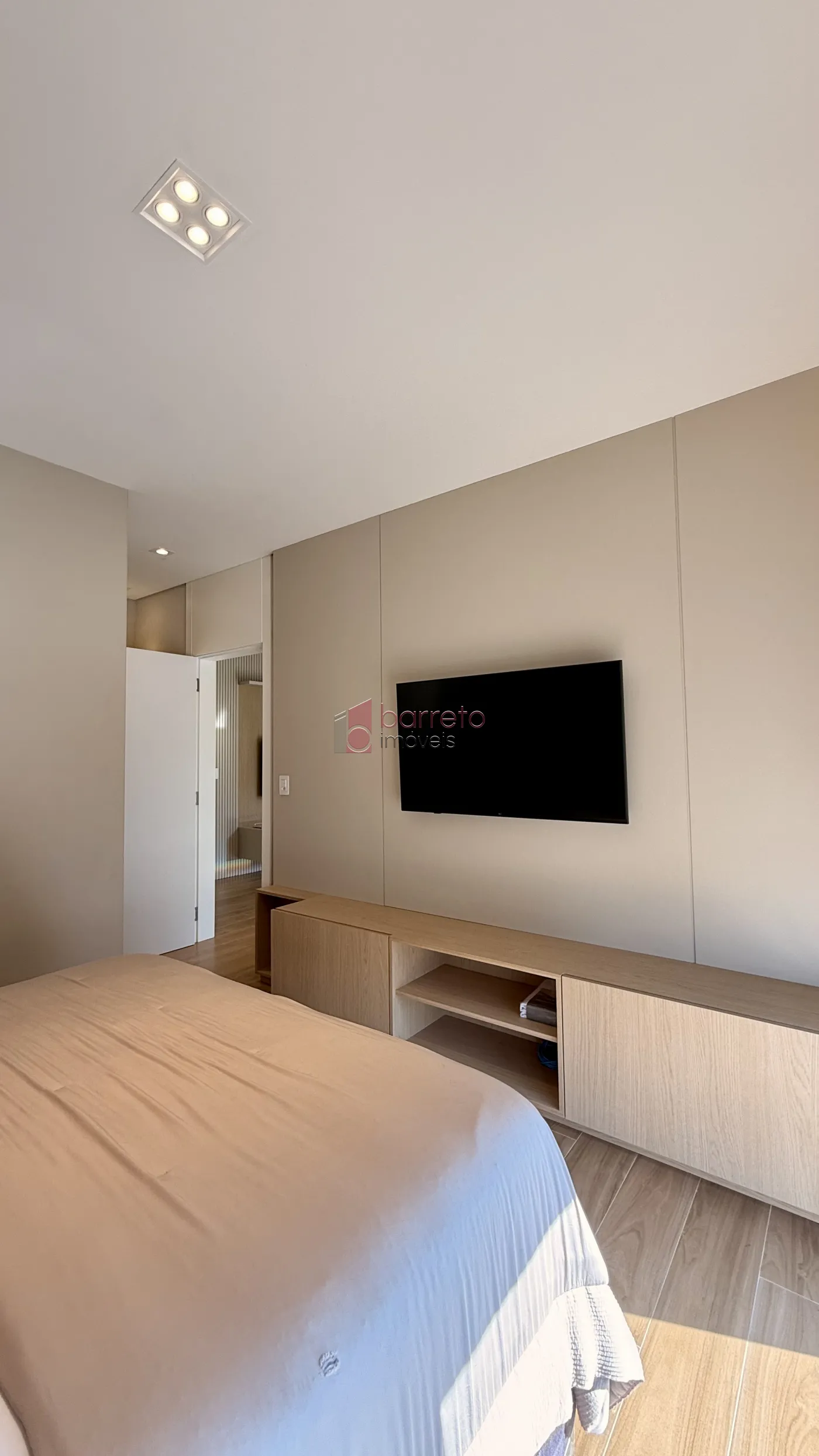 CASA MOBILIADA COM 03 SUÍTES À VENDA NO RESIDENCIAL LAGO AZUL – RECANTO QUARTO CENTENÁRIO – JUNDIAÍ/SP