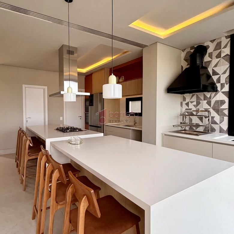 CASA MOBILIADA COM 03 SUÍTES À VENDA NO RESIDENCIAL LAGO AZUL – RECANTO QUARTO CENTENÁRIO – JUNDIAÍ/SP