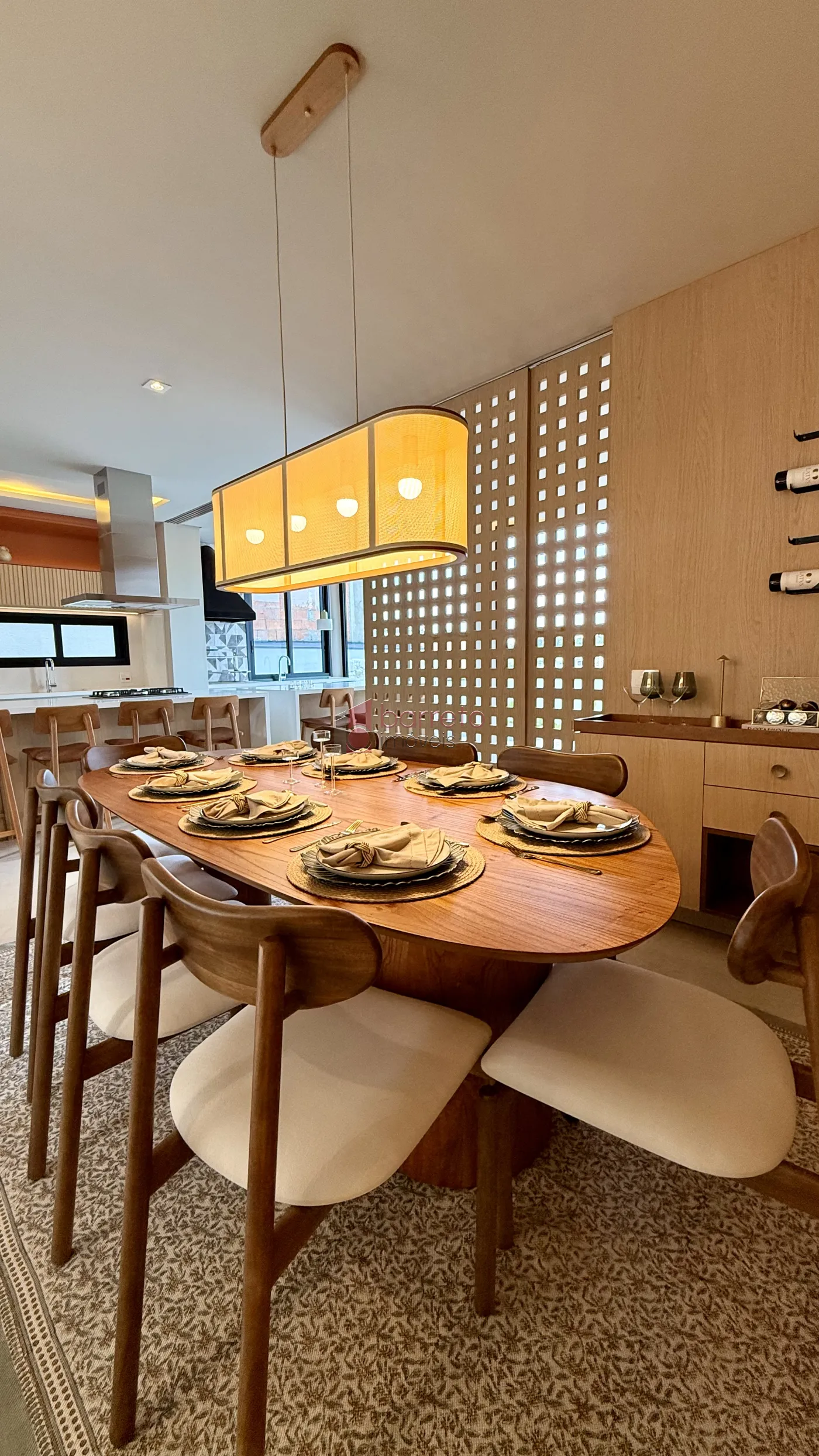 CASA MOBILIADA COM 03 SUÍTES À VENDA NO RESIDENCIAL LAGO AZUL – RECANTO QUARTO CENTENÁRIO – JUNDIAÍ/SP