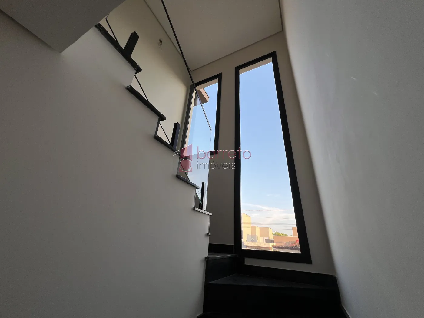 CASA SOBRADO COM 03 DORMITÓRIOS À VENDA NO CONDOMÍNIO PANORAMA – JUNDIAÍ/SP