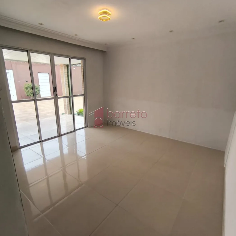 CASA À VENDA NO BAIRRO ÁGUA DOCE – JUNDIAÍ/SP