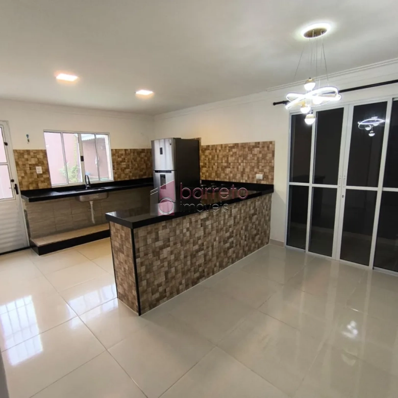 CASA À VENDA NO BAIRRO ÁGUA DOCE – JUNDIAÍ/SP