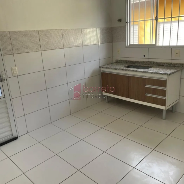 CASA COM ENTRADA COMPARTILHADA PARA LOCAÇÃO NO BAIRRO BELA VISTA – JUNDIAÍ/SP