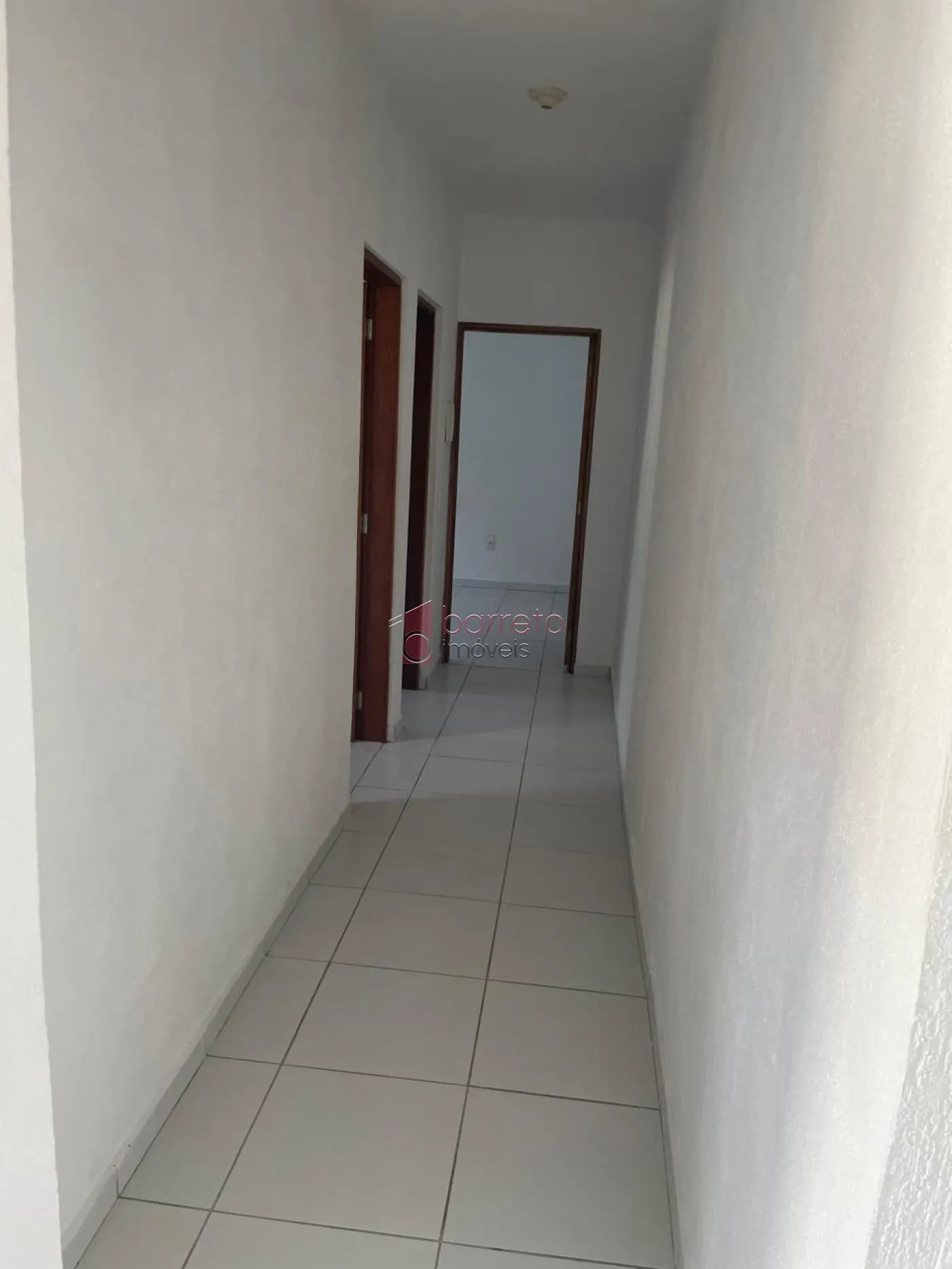 CASA COM ENTRADA COMPARTILHADA PARA LOCAÇÃO NO BAIRRO BELA VISTA – JUNDIAÍ/SP