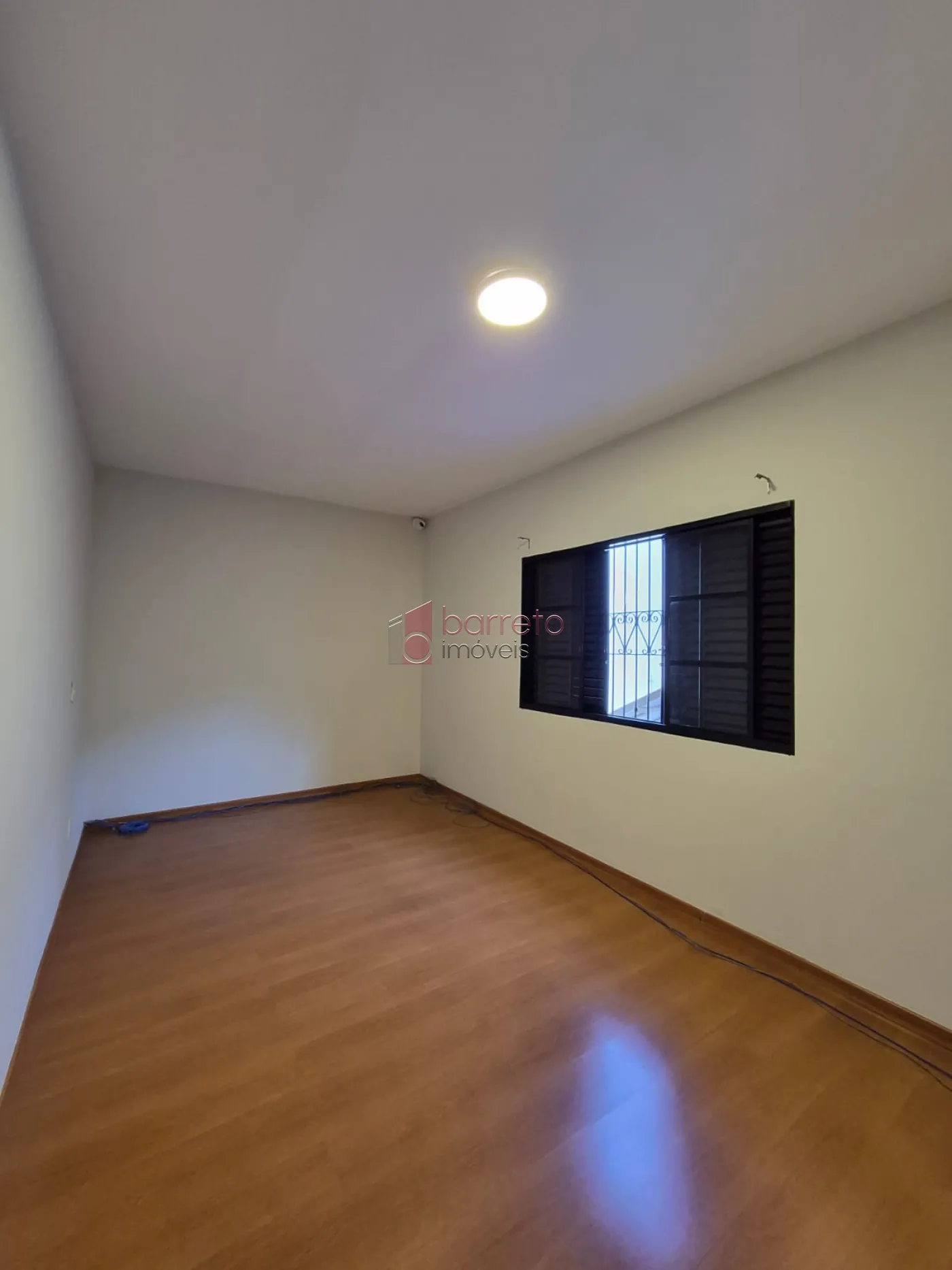 CASA TÉRREA À VENDA NO BAIRRO CIDADE LUIZA/VILA HORTOLÂNDIA EM JUNDIAÍ/SP