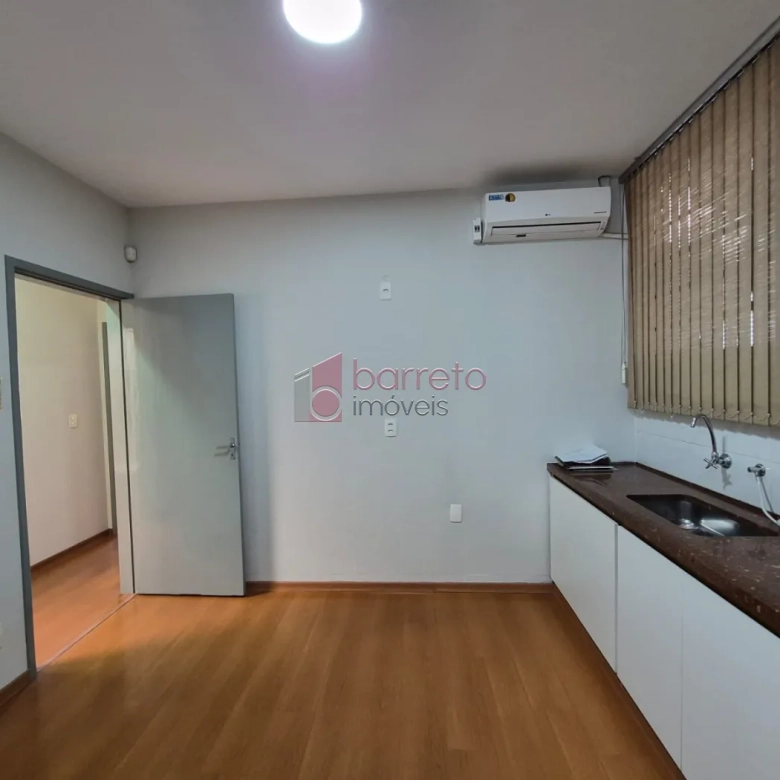 CASA TÉRREA À VENDA NO BAIRRO CIDADE LUIZA/VILA HORTOLÂNDIA EM JUNDIAÍ/SP