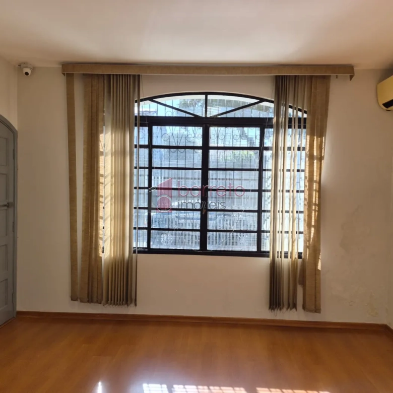 CASA TÉRREA À VENDA NO BAIRRO CIDADE LUIZA/VILA HORTOLÂNDIA EM JUNDIAÍ/SP