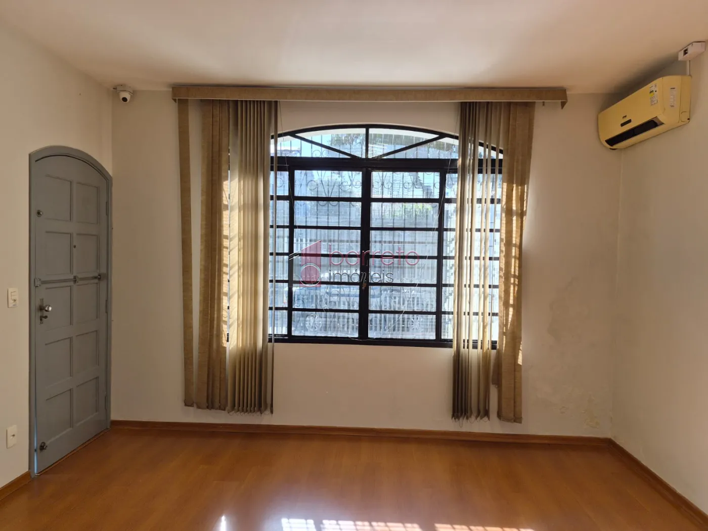 CASA TÉRREA À VENDA NO BAIRRO CIDADE LUIZA/VILA HORTOLÂNDIA EM JUNDIAÍ/SP